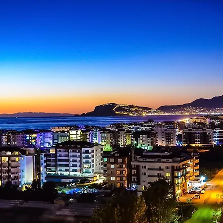 Bay Seaview Апартаменты Махмутлар
