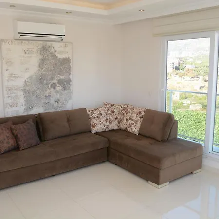 Bay Seaview Апартаменты Махмутлар